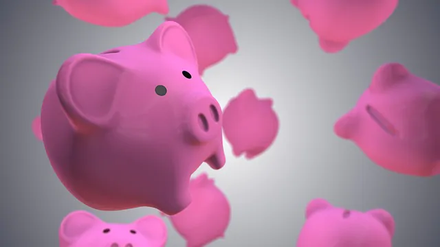 When is a Self-Invested Personal Pension the right option? 2 piggy 2889049 640